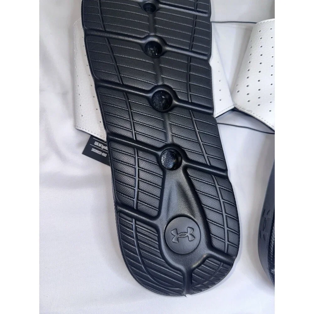 Under Armour Men's Ignite Pro Slide Sandal (003) Black/White  18 NWT